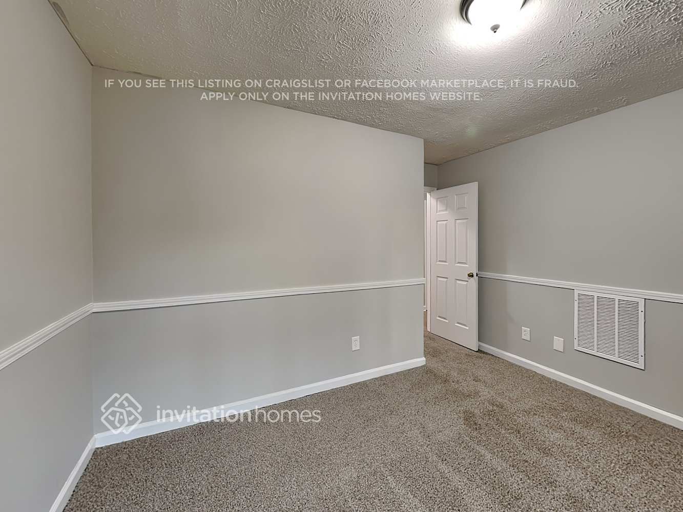 Building Photo - 450 Leigh Kay Dr