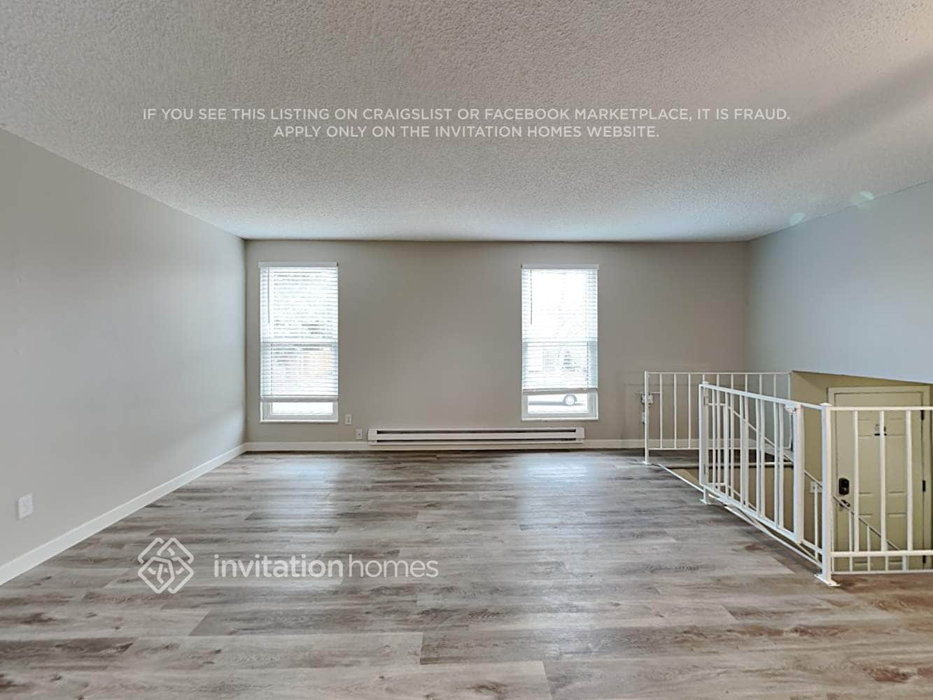 Building Photo - 18339 E Iowa Dr
