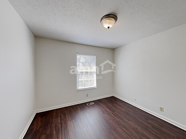 Building Photo - 1703 Cape York Ct