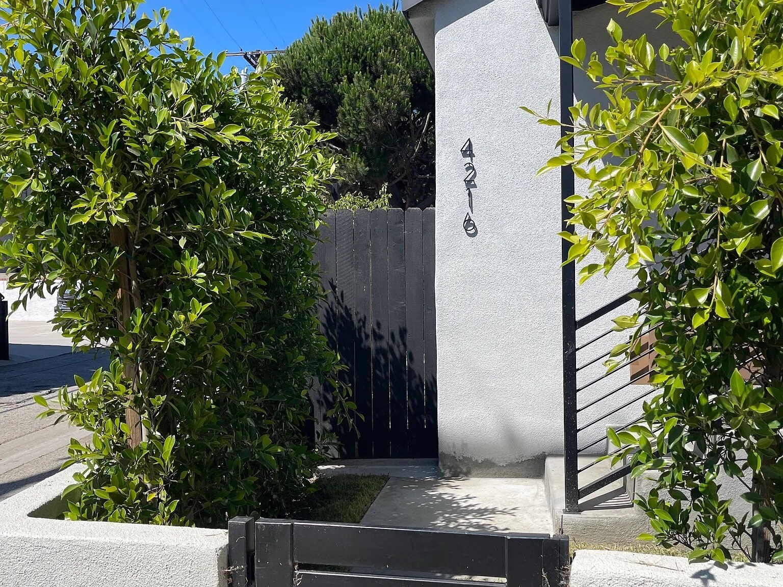 Building Photo - 4216 Sawtelle Blvd