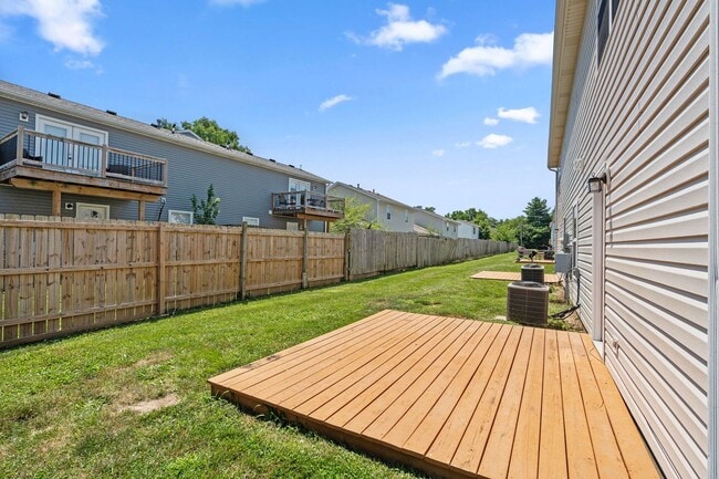 Building Photo - 2412-2414 Calder Ct.
