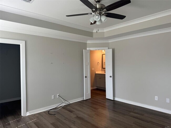 Building Photo - 107 Fox Run Dr