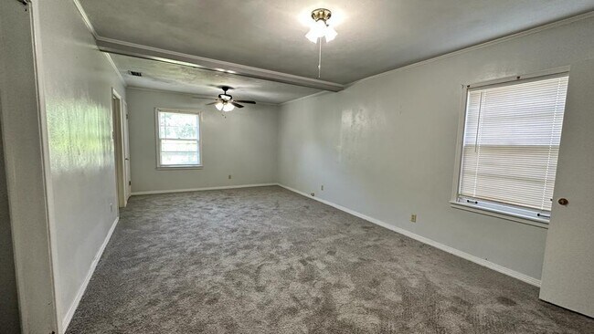 Building Photo - 2766 N Barksdale Dr