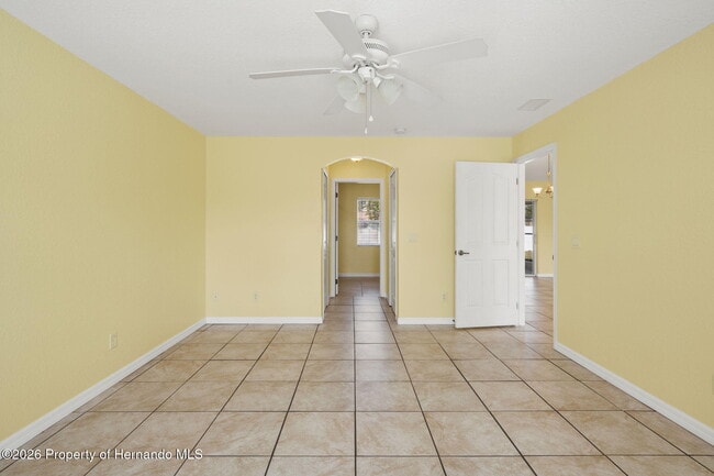 Building Photo - 5363 Pierpoint Ave