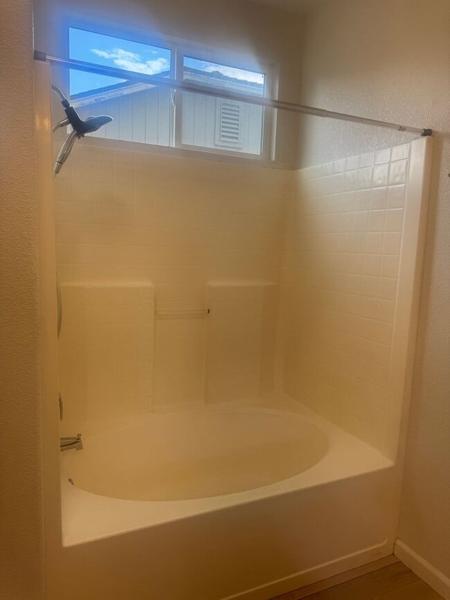 Building Photo - Beautiful and Spacious NW Reno Home