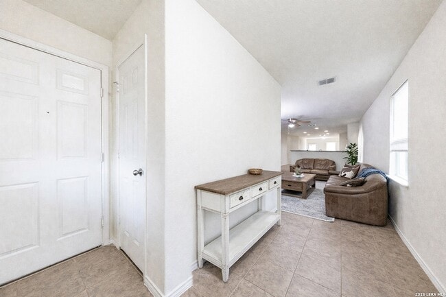 Building Photo - 342 Mistflower