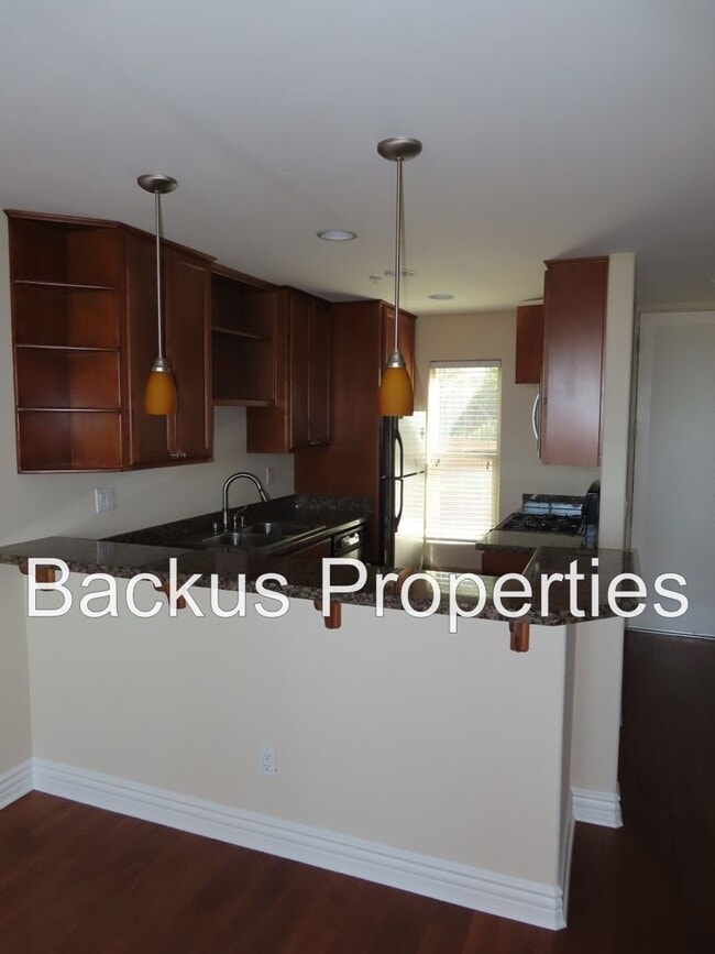 Building Photo - Wonderful Views of the Bay - Mar Vista Dr....