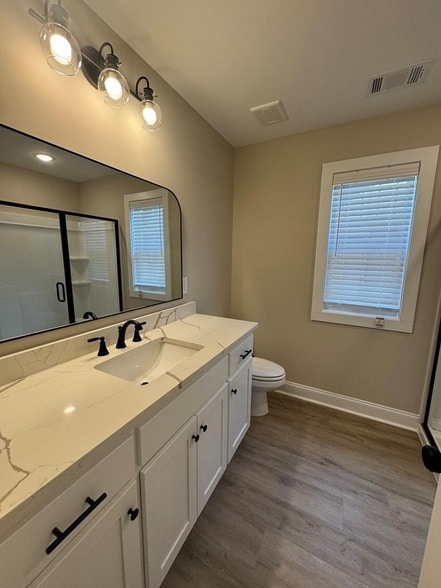 Building Photo - 305 Georgia St