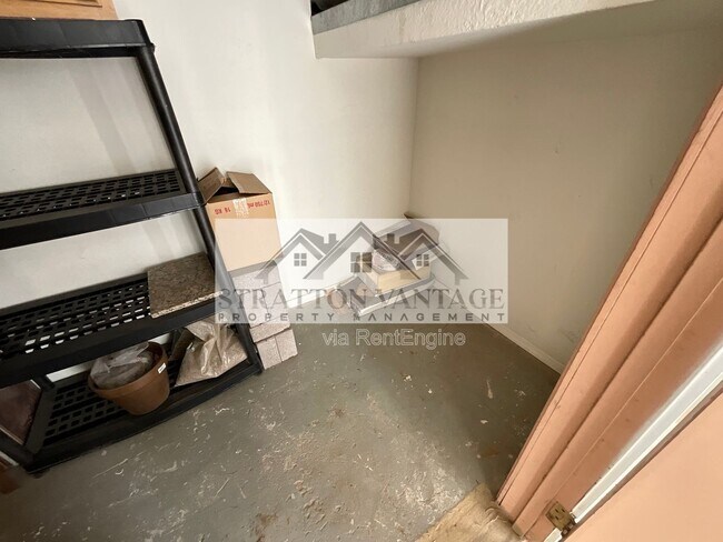 Building Photo - 1825 W Ray Rd