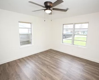 Building Photo - 303 Yaupon St