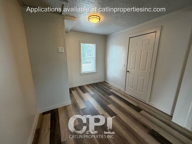 Building Photo - 5824 Ocean Beach Hwy