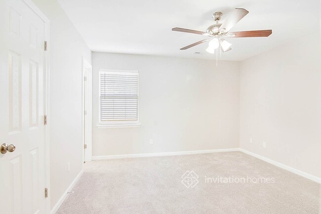 Building Photo - 200 Denver Ave