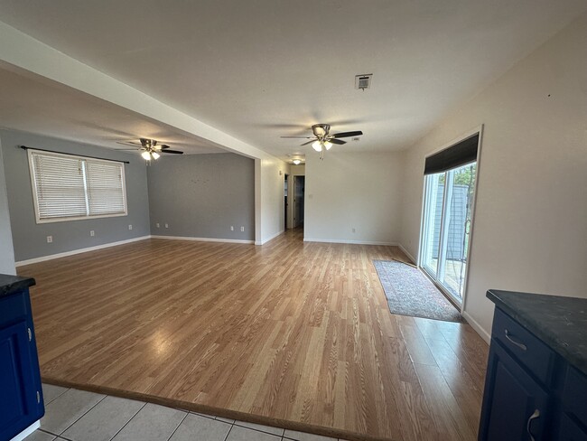 Living room - 187 Cedar St