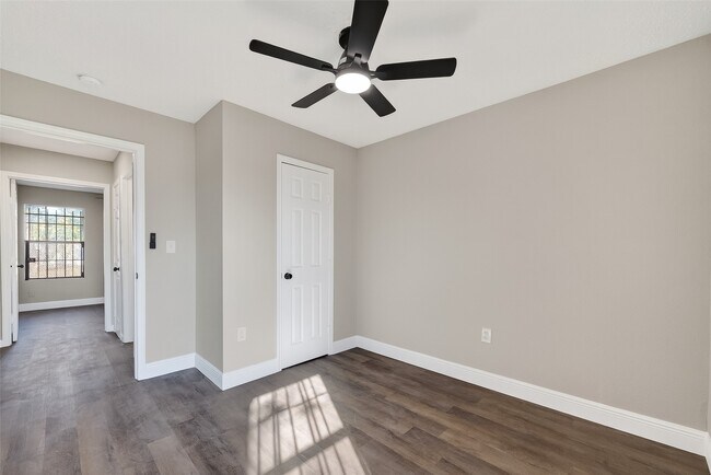 Building Photo - 7437 Bywood St