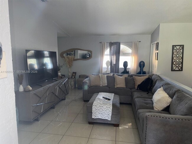 Building Photo - 3375 W 76th St