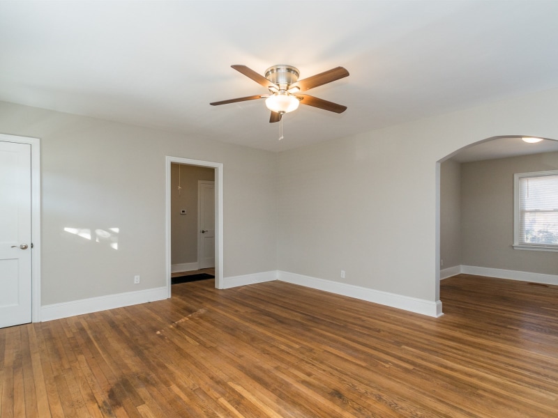 Building Photo - 413 E Geer St
