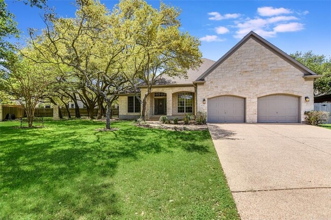 Building Photo - 10030 Estancia Ln