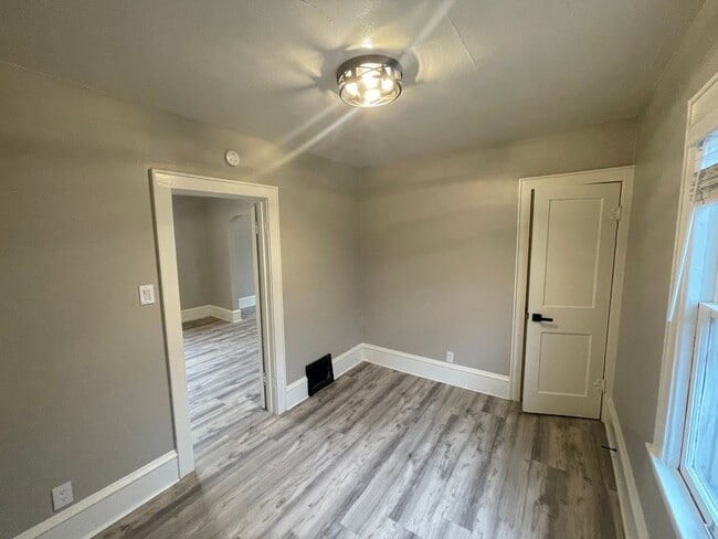 Building Photo - 1440 N 28th St