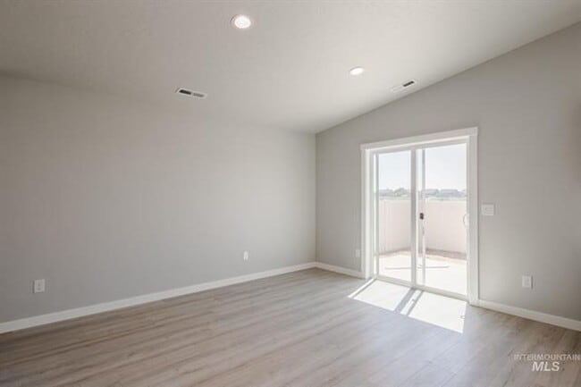 Building Photo - Brand New 4 Bedroom 2 Bathroom Home in South Meridian