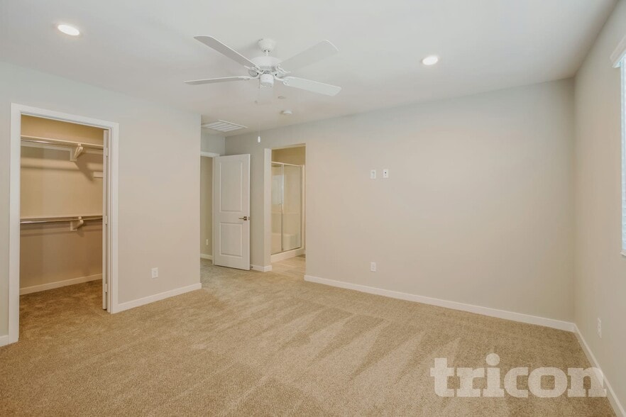 Building Photo - 31710 Luther Dr
