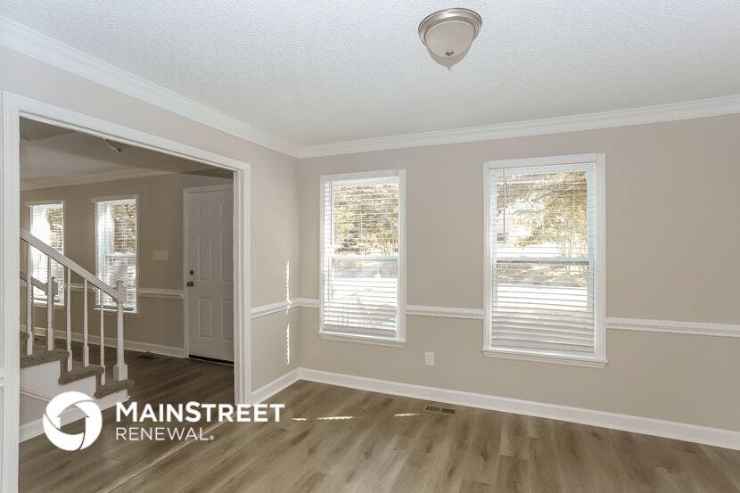 Building Photo - 696 Journey St SW