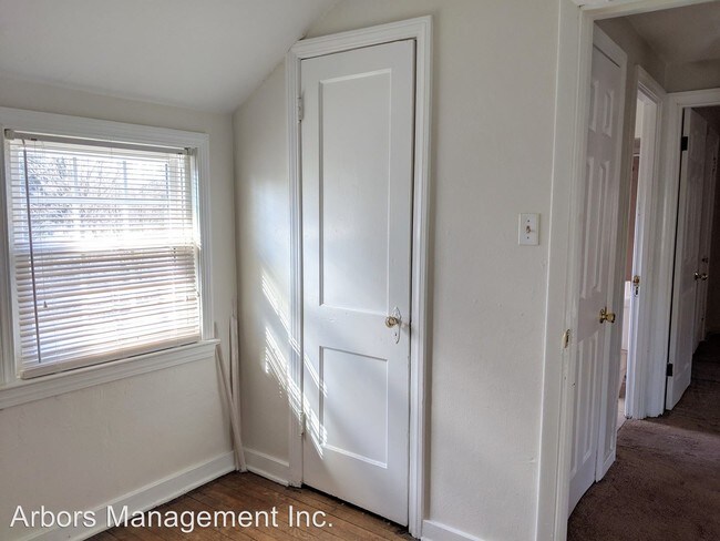 Building Photo - 3 br, 1.5 bath House - 3806 Greensburg Pike