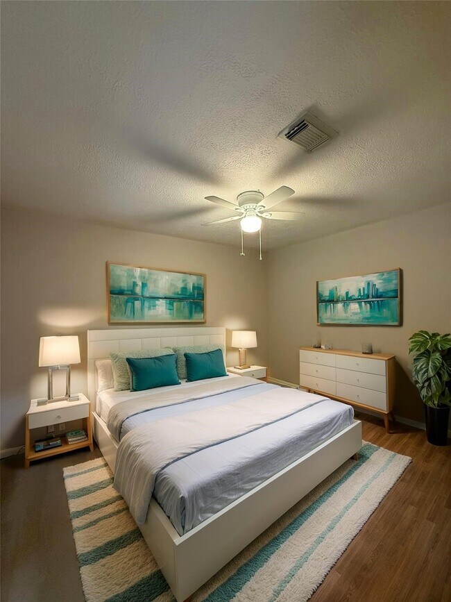 Building Photo - 1042 Cascade Creek Dr