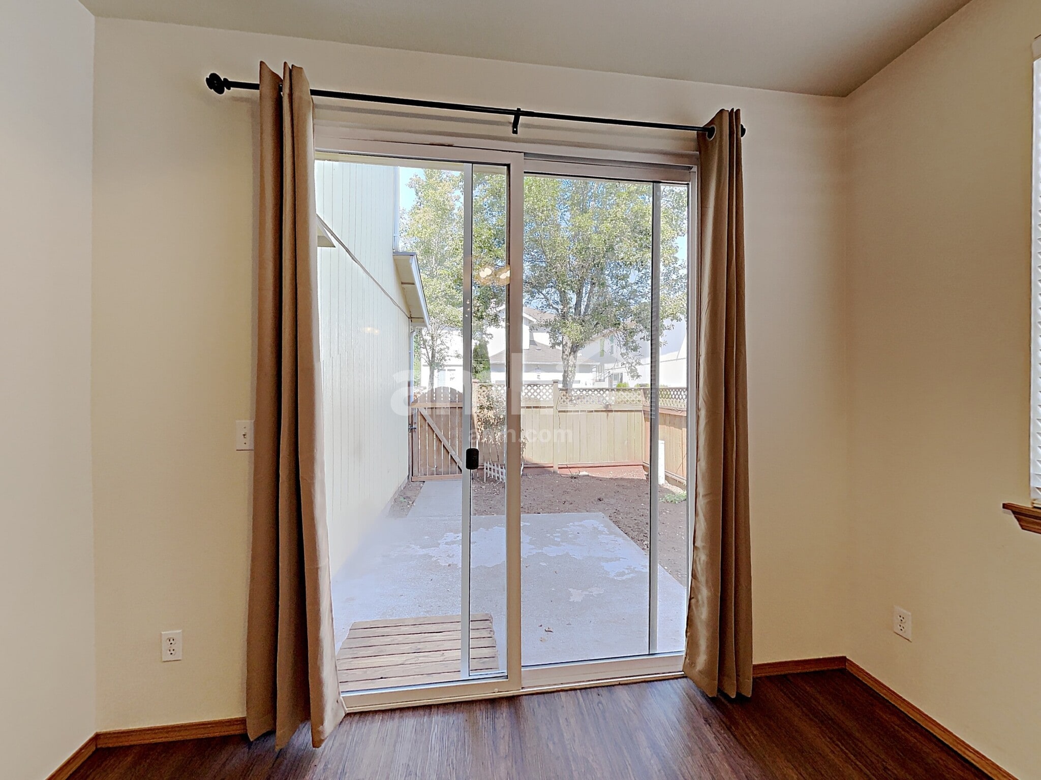 Building Photo - 2808 6th St SE