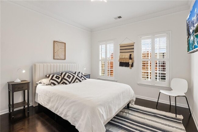 Building Photo - 638 Parkside Vlg Wy