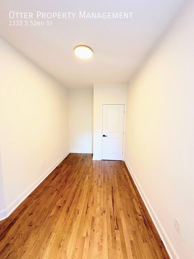 Building Photo - 1332 S 52nd St