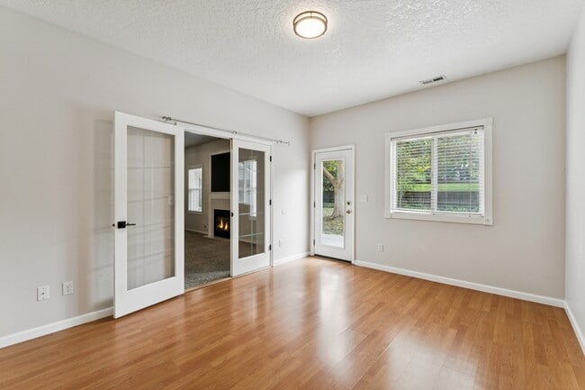 Building Photo - 5998 S Wallflower Pl