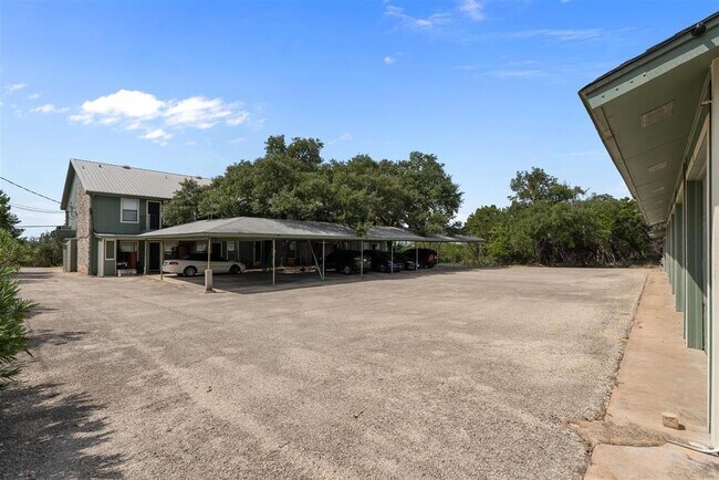 Building Photo - 20802 Bonanza St