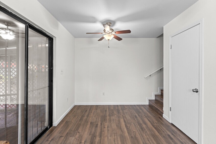 Building Photo - 3821 N 7th Ct