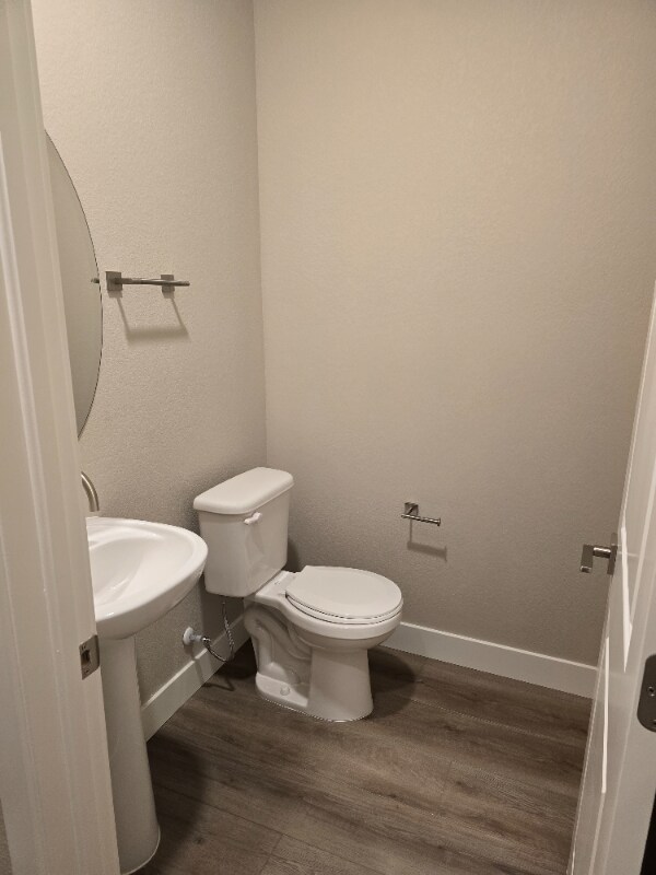 Building Photo - 4921 Autumn Leaf Dr