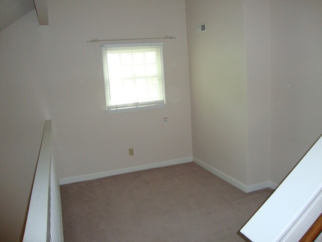 Building Photo - 703 Todd Trail