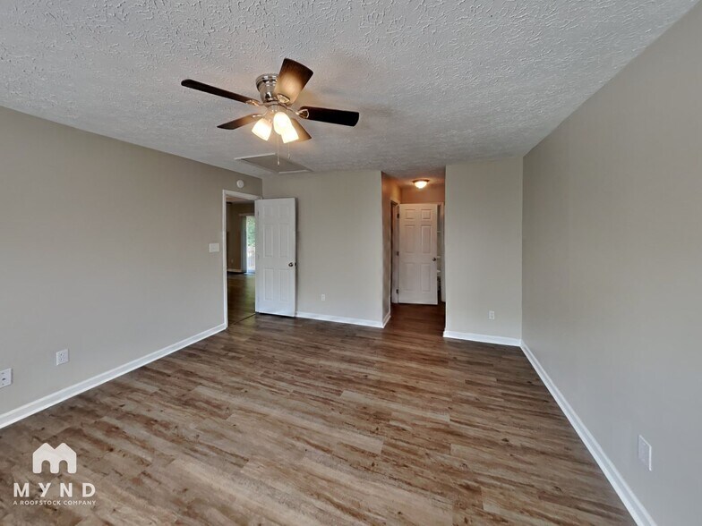 Building Photo - 1106 Lady Banks Dr