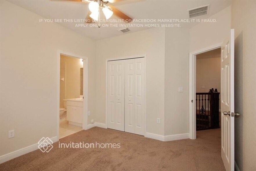 Building Photo - 12433 SW 122nd Ct