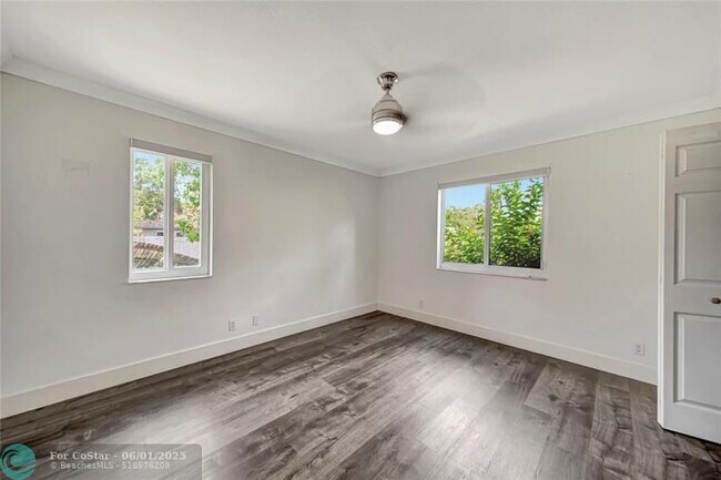 Building Photo - 6401 Crossbow Ct