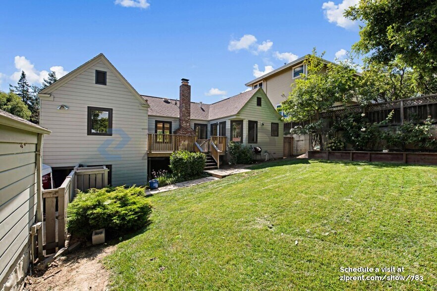 Building Photo - 938 Leo Way