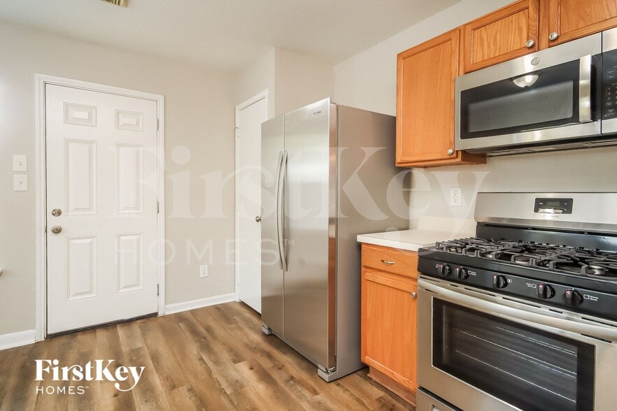 Building Photo - 17118 Carshalton Ct