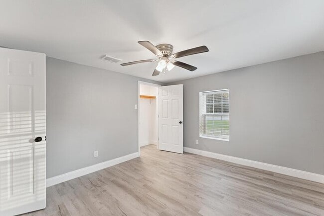 Building Photo - 8576 E B Cooper Hwy