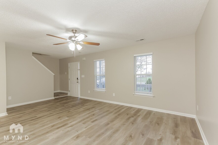 Building Photo - 4505 Capstone Dr