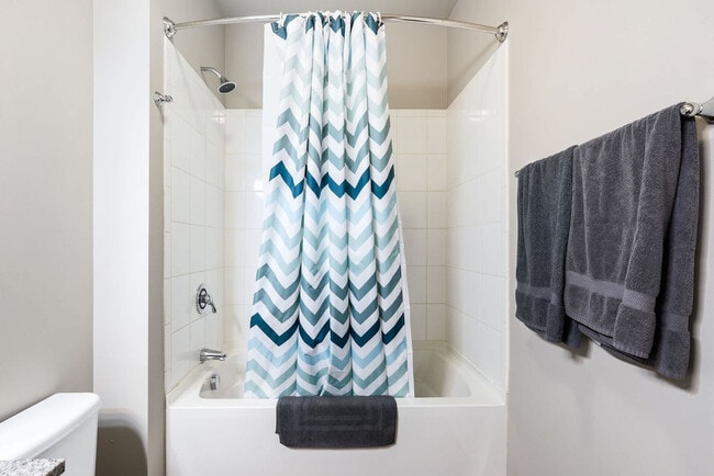 Building Photo - 235 S Delaware St