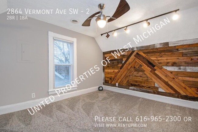 Building Photo - Tours Estimated to Begin 2/12 | Cute 2 Bed...