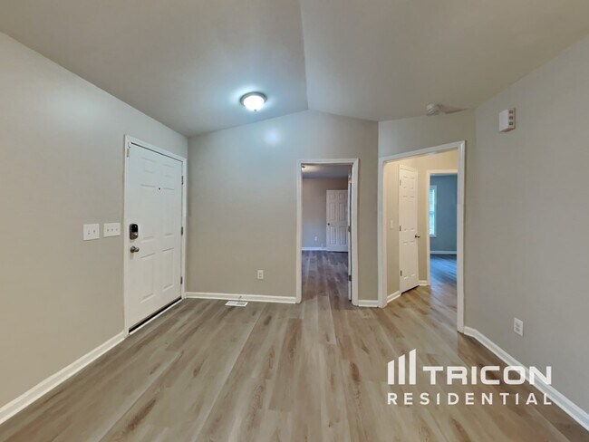 Building Photo - 1204 Poplar Ridge Rd