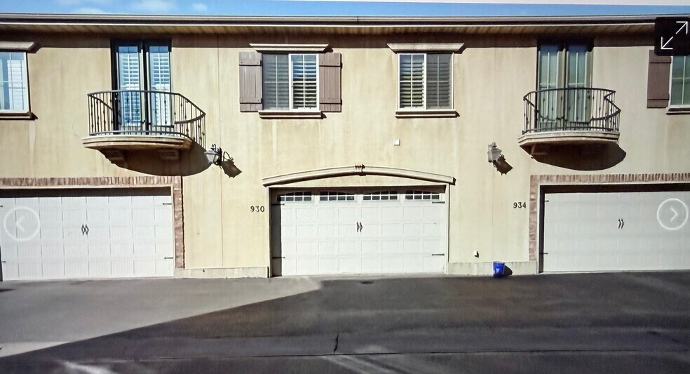 Building Photo - 930 N 980 W