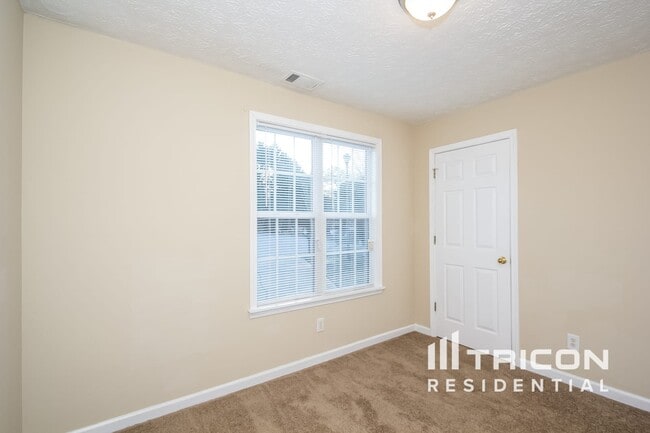 Building Photo - 1278 Lynx Ct