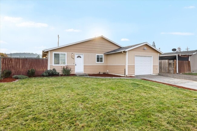 Building Photo - 106 N Buchanan Ave