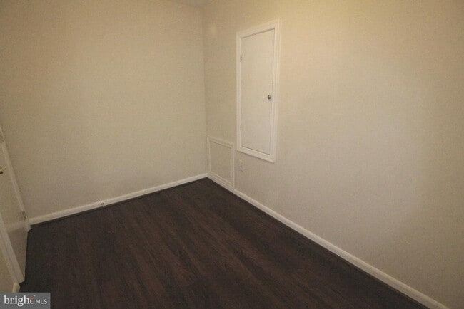 Building Photo - 9401 Lost Trail Way
