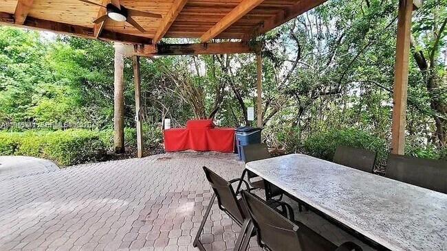 Building Photo - 3400 NE 192 St